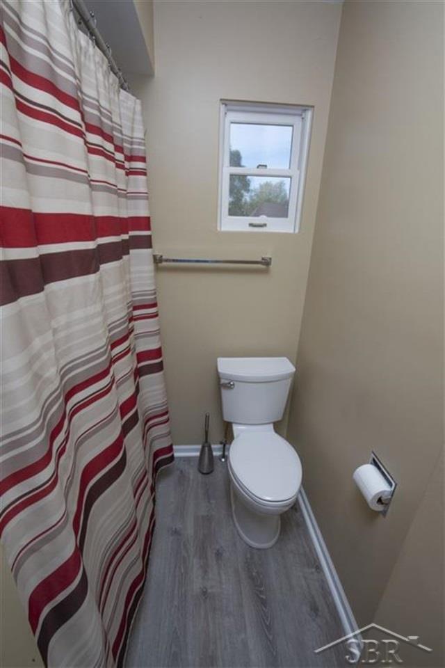 210 North Tuscola Road Bay City, MI 48708 - Photo 17 of 41 50028319-16.JPG