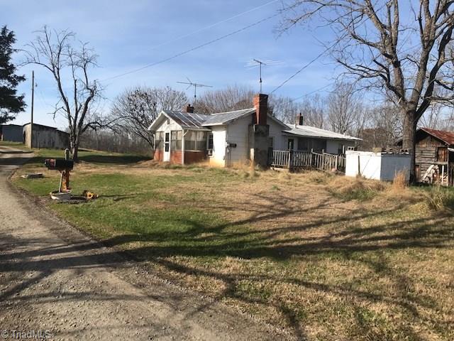1160 Watt Stevens Road Danbury, NC 27016 - Photo 13 of 29 Gallery Image 13