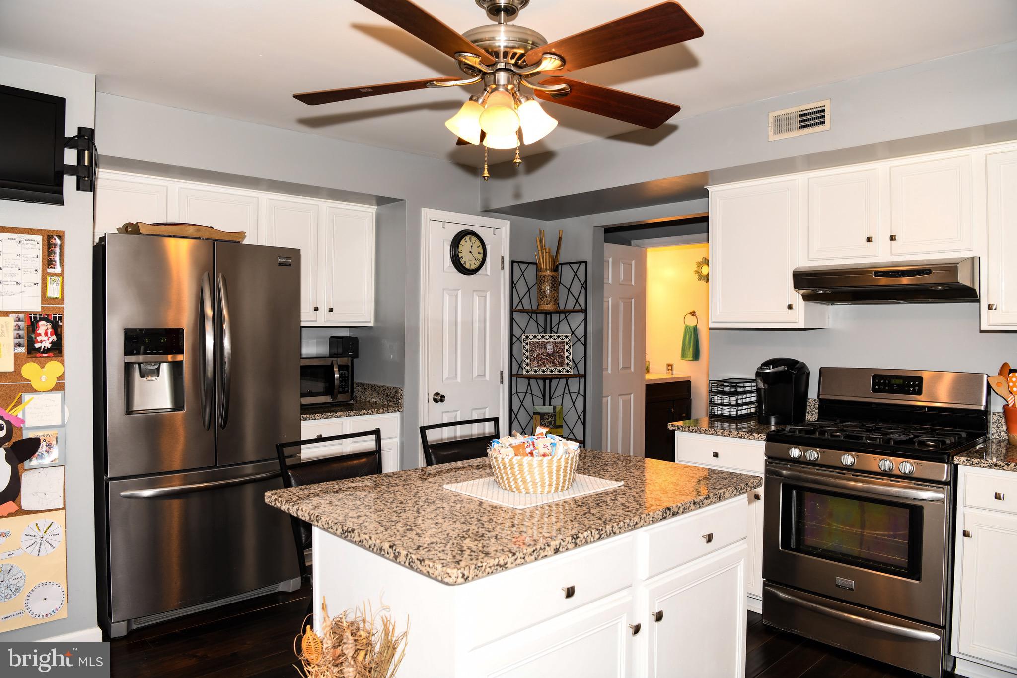 709 South Sandy Lane Reading, PA 19608 - Photo 10 of 40 Gallery Image 10