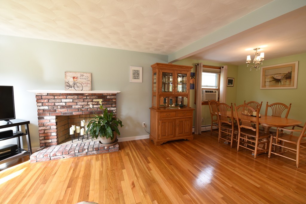53 Cape Cod Lane Hanover, MA 02339 - Photo 11 of 30 Gallery Image 11