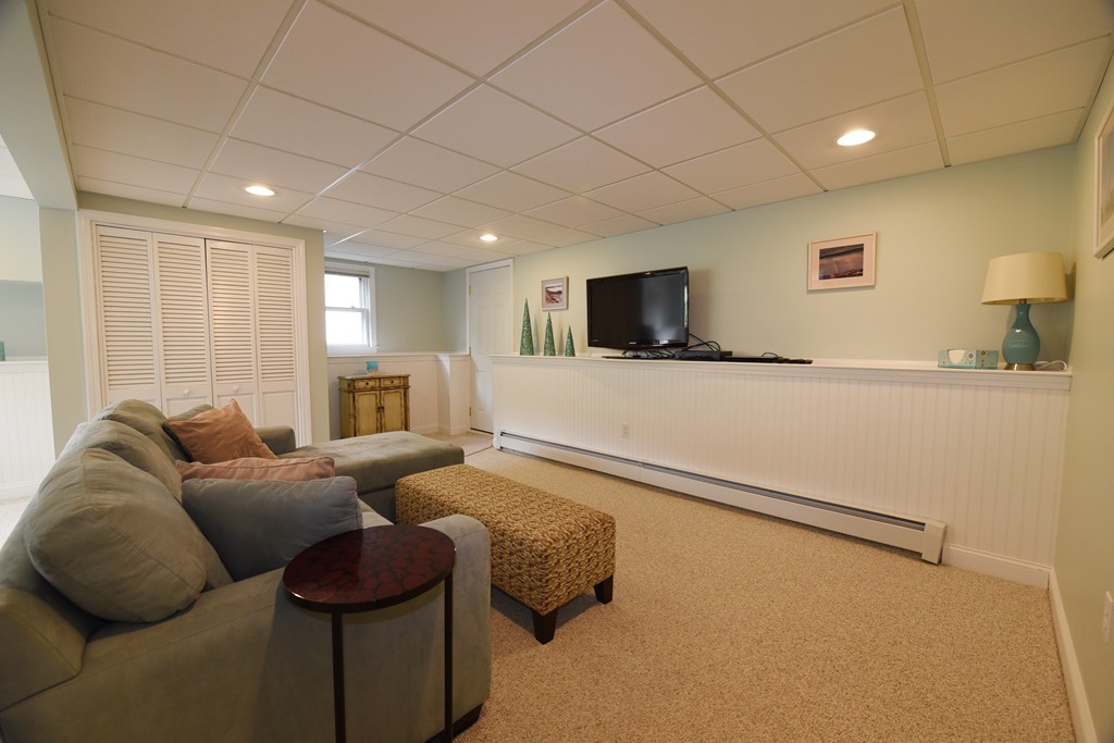 53 Cape Cod Lane Hanover, MA 02339 - Photo 18 of 30 Gallery Image 18
