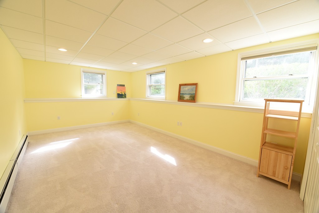 53 Cape Cod Lane Hanover, MA 02339 - Photo 20 of 30 Gallery Image 20