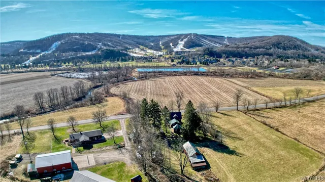 $2,499,999 | 6152 Sugartown Road, Ellicottville, NY 14731