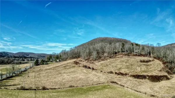 $2,499,999 | 6152 Sugartown Road, Ellicottville, NY 14731