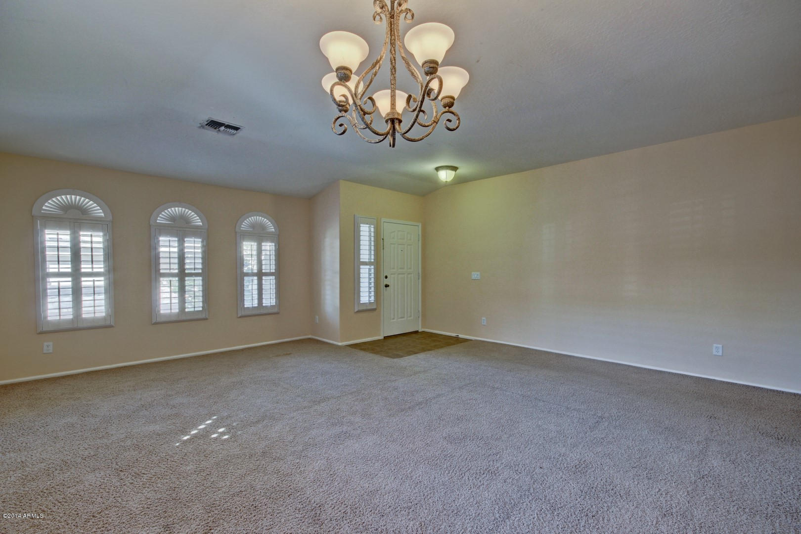 9209 West Heber Road Tolleson, AZ 85353 - Photo 5 of 28 Heber (8)