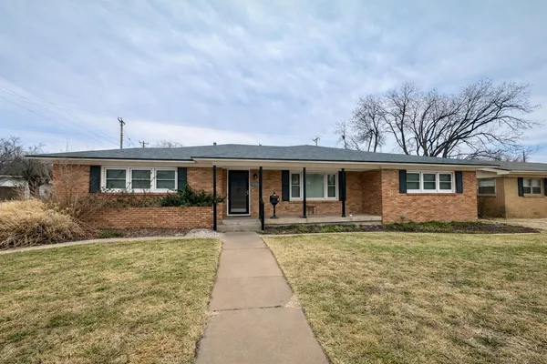 $2,800 | 3601 45th Street, Lubbock, TX 79413