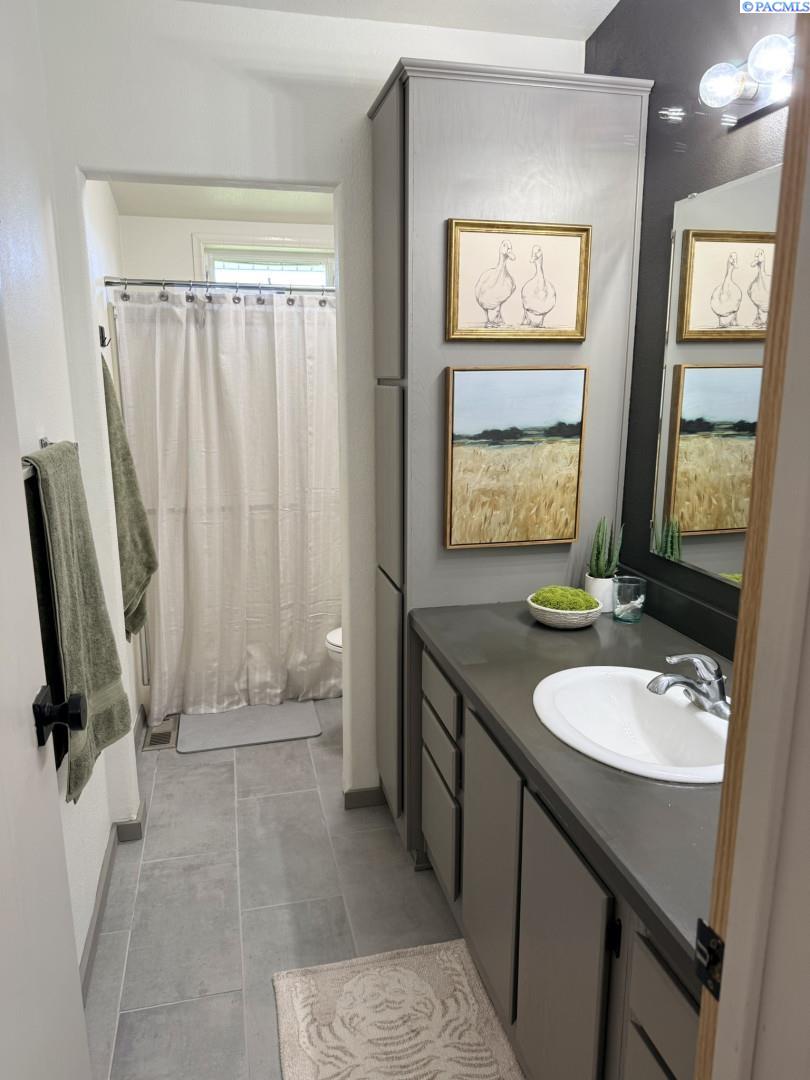 21 Honeysuckle Road Pasco, WA 99301 - Photo 27 of 37 Gallery Image 27