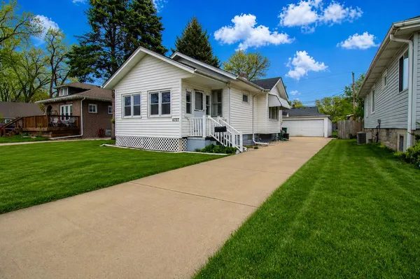 $189,900 | 6727 California Avenue, Hammond, IN 46323