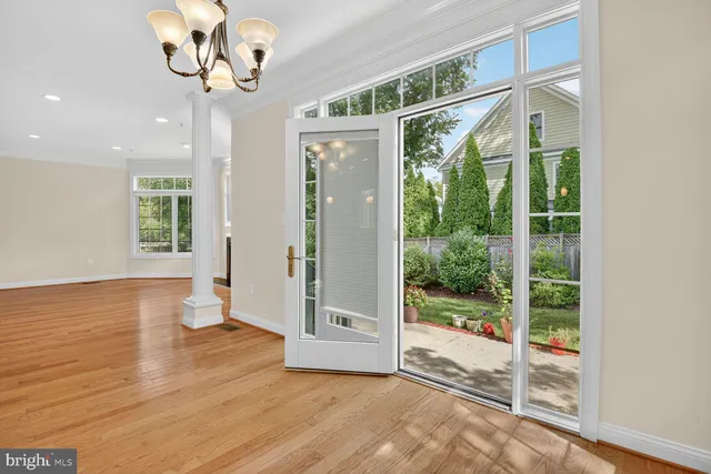 $1,599,000 | 10109 Dickens Avenue, Bethesda, MD 20814