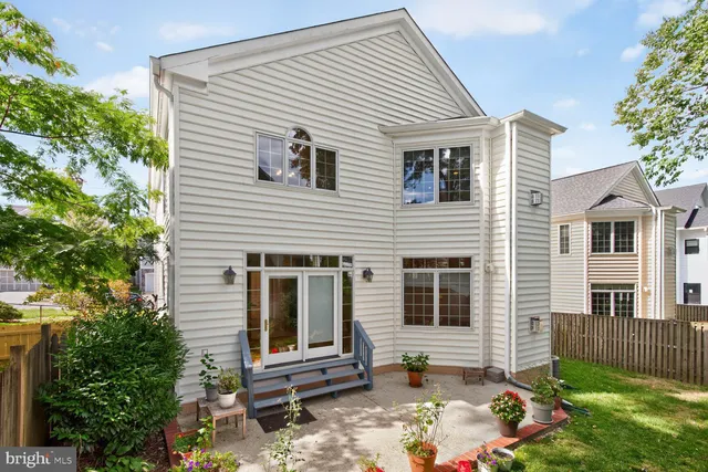 $1,599,000 | 10109 Dickens Avenue, Bethesda, MD 20814