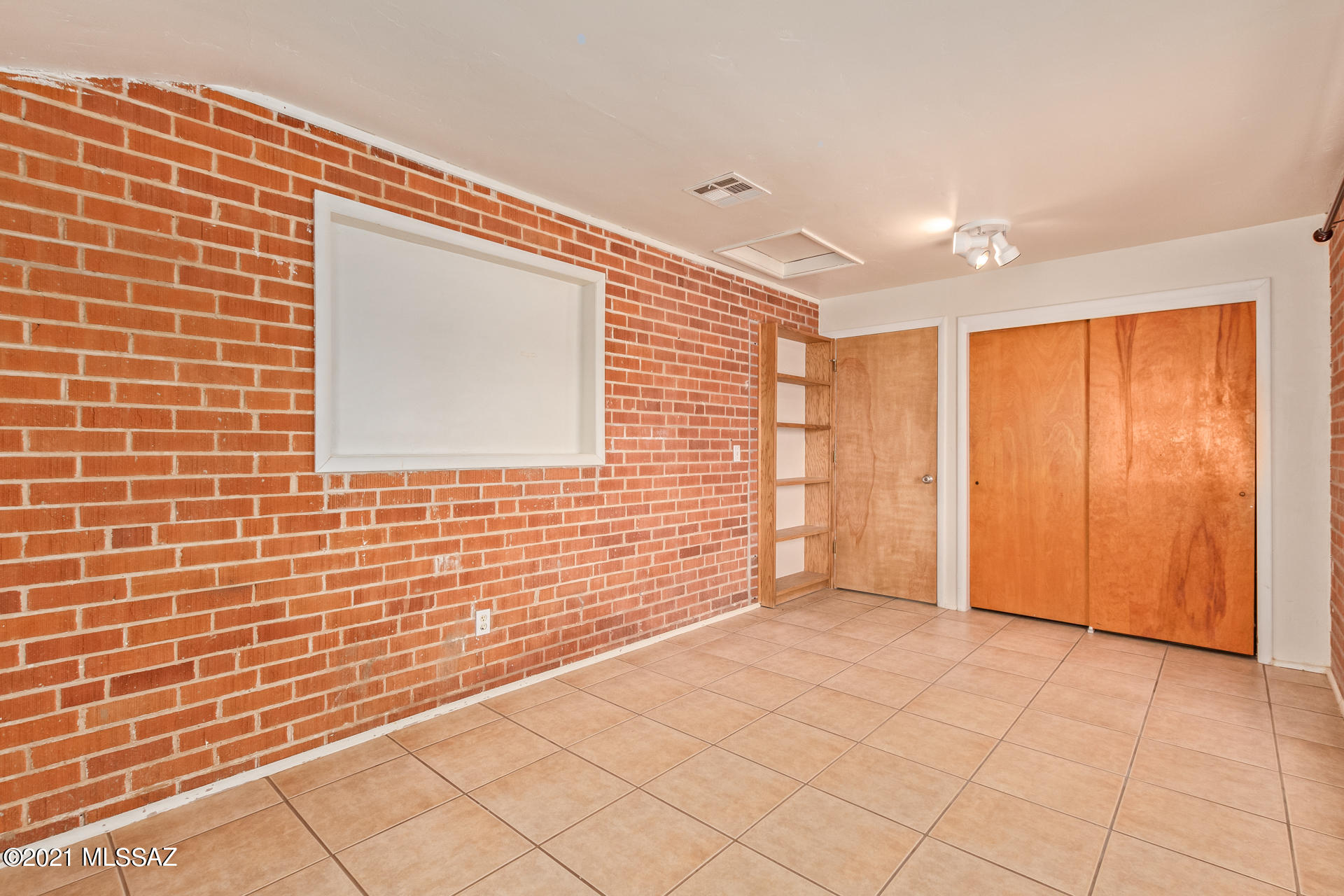 1231 East Allen Road Tucson, AZ 85719 - Photo 10 of 43 Gallery Image 10