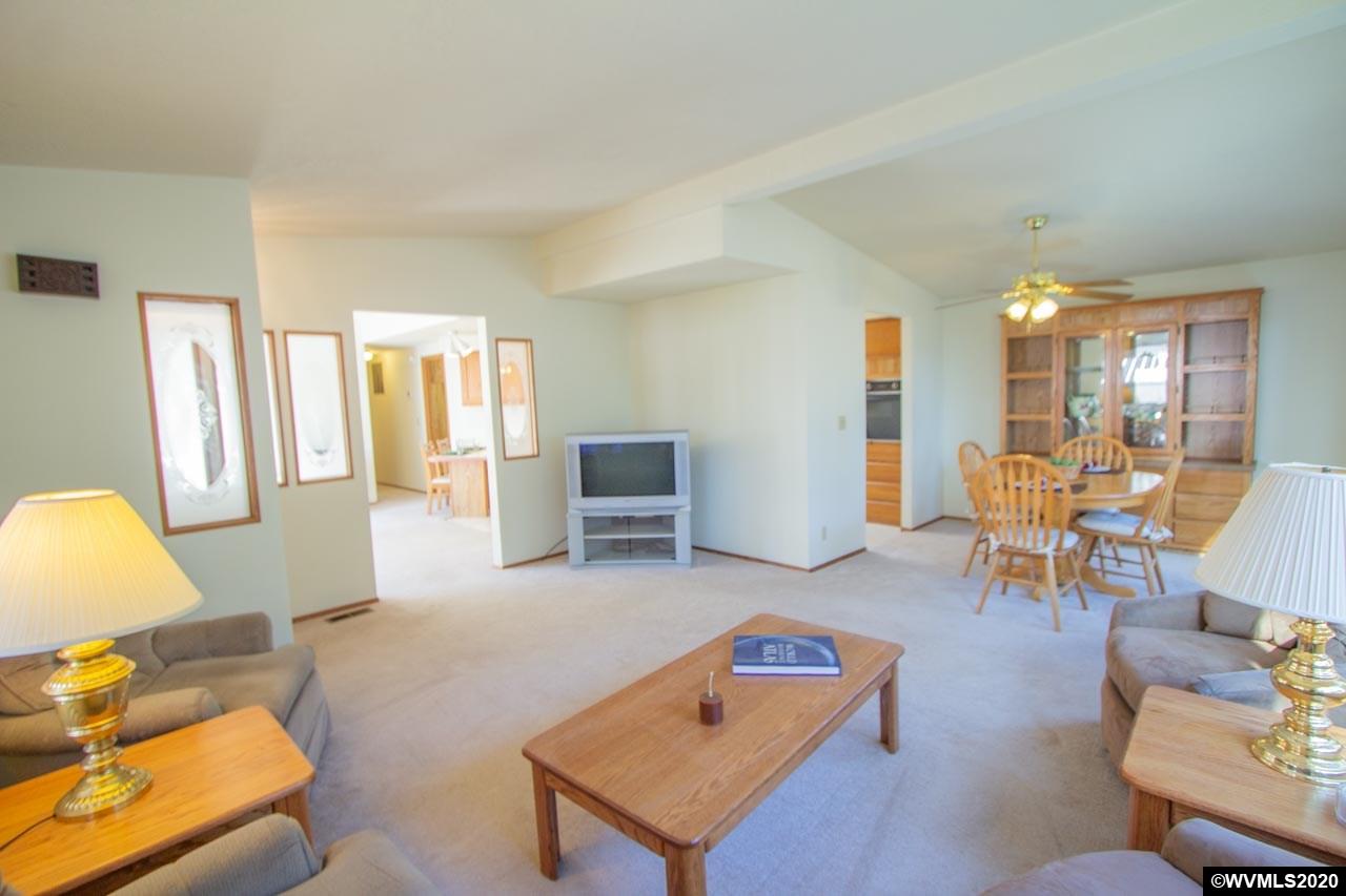 33125 White Oak Road, Unit 11 Corvallis, OR 97333 - Photo 4 of 23