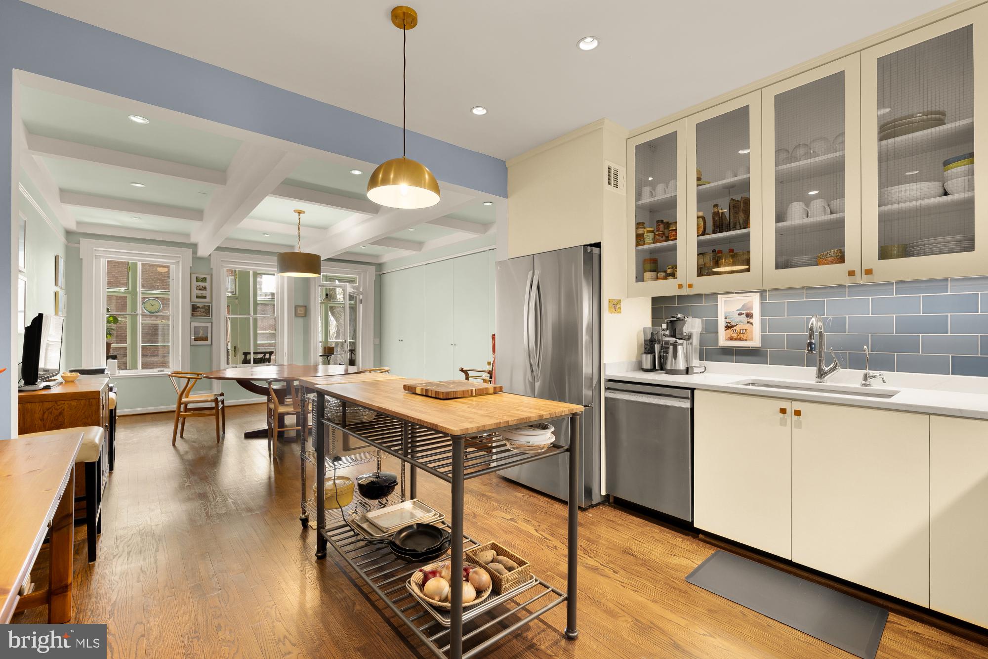 2230 Decatur Place Northwest Washington, DC 20008 - Photo 9 of 32 Gallery Image 9