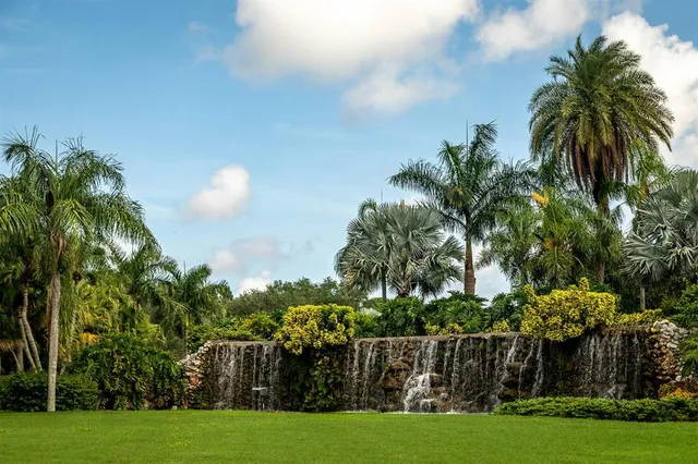 $699,000 | 2208 Calusa Lakes Boulevard, Nokomis, FL 34275