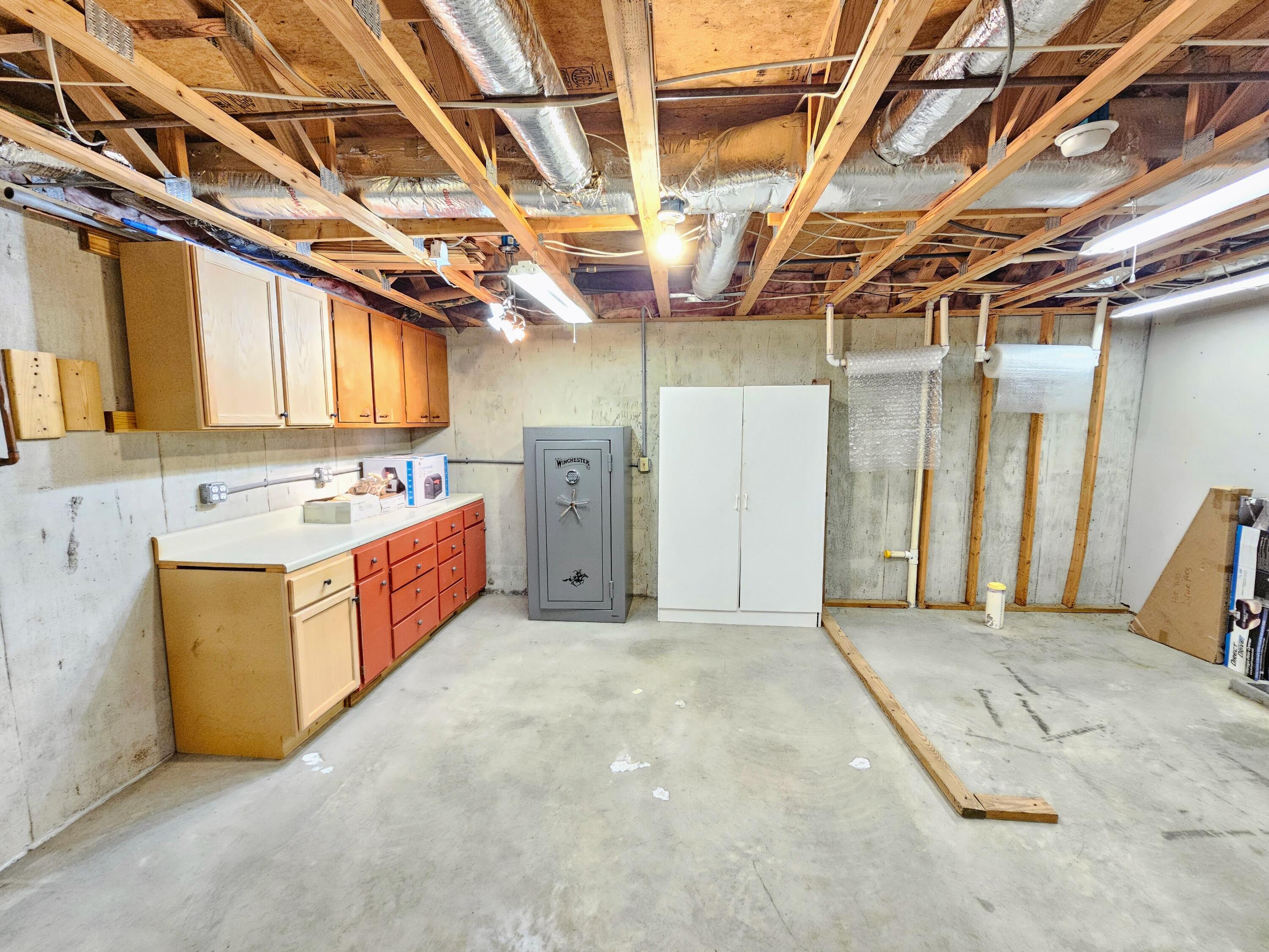 634 Zimmerman Road Blue Ridge, VA 24064 - Photo 41 of 55 Basement