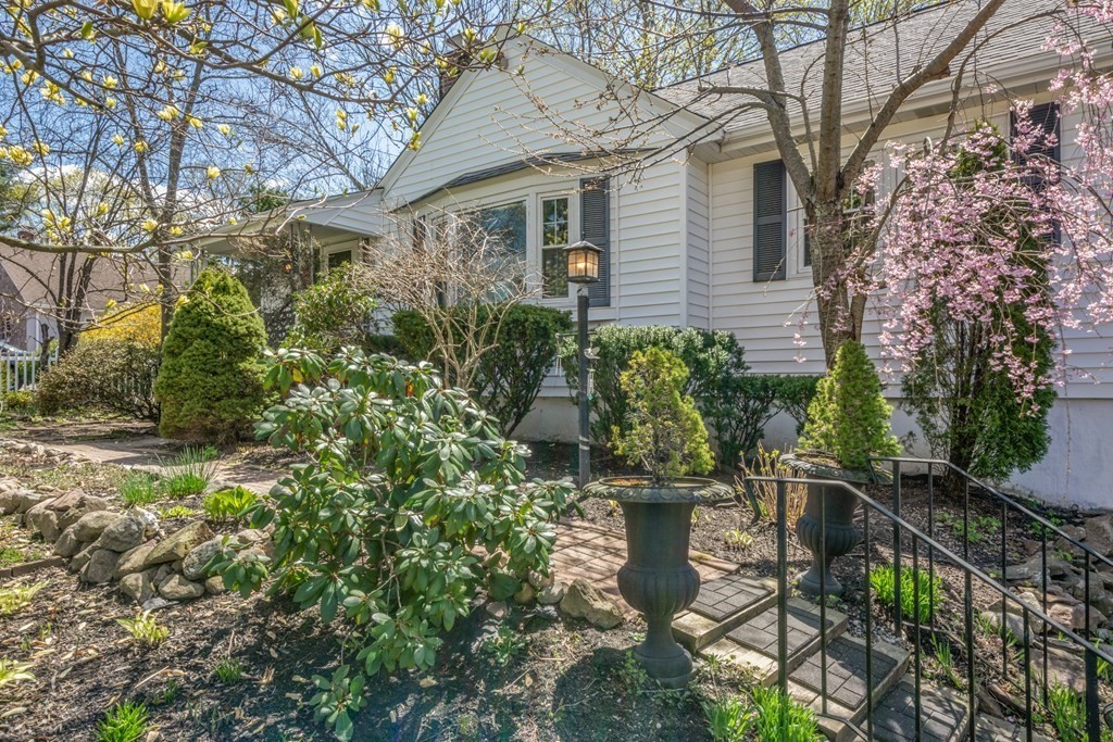 93 Randolph Terrace Canton, MA 02021 - Photo 1 of 42 Gallery Image 1
