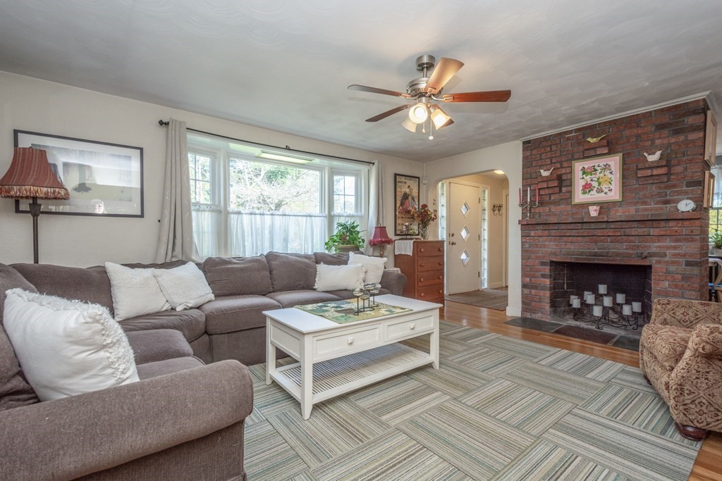 93 Randolph Terrace Canton, MA 02021 - Photo 16 of 42 Gallery Image 16