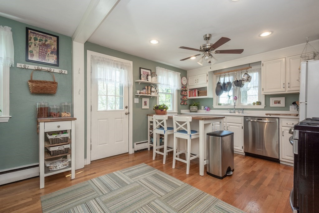 93 Randolph Terrace Canton, MA 02021 - Photo 18 of 42 Gallery Image 18