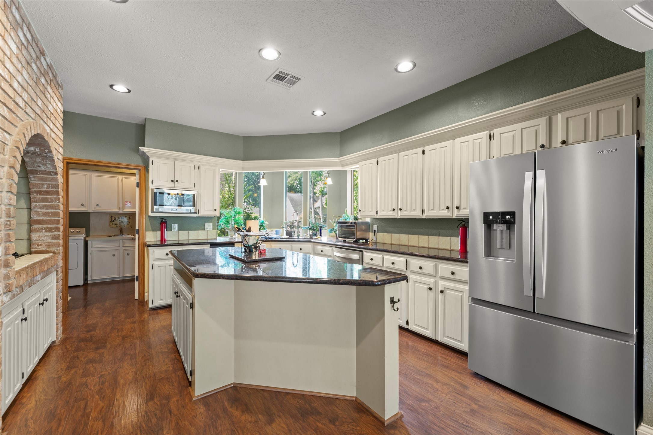 9714 Godstone Lane Spring, TX 77379 - Photo 8 of 47