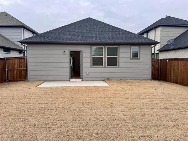 $1,750 | 3817 Monticello Drive, Farmersville, TX 75442