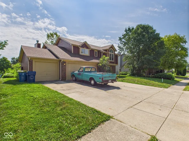 $349,900 | 6723 Silver Tree Drive, Indianapolis, IN 46236