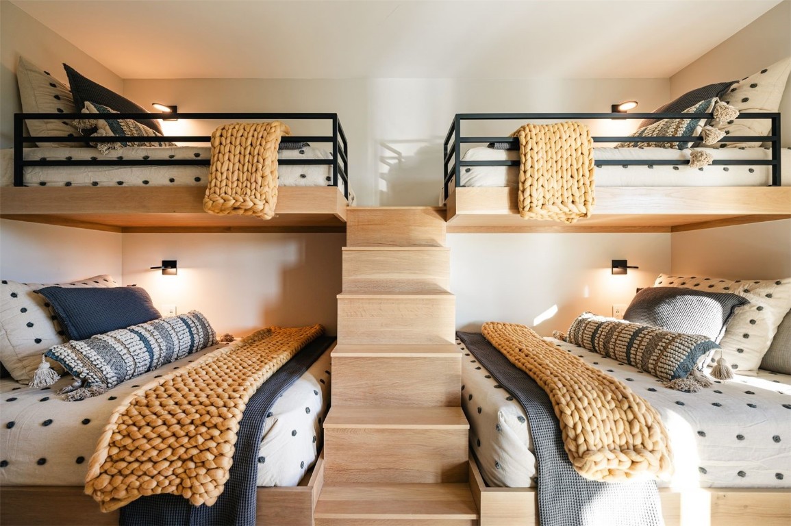 119 Boulder Circle Breckenridge, CO 80424 - Photo 33 of 50 a bedroom with two beds and painting on the wall