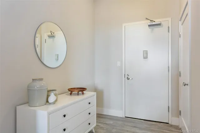 $1,750 | 70 A Ashburton Avenue, Unit 5B, Yonkers, NY 10701