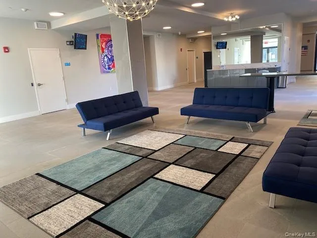 $1,750 | 70 A Ashburton Avenue, Unit 5B, Yonkers, NY 10701