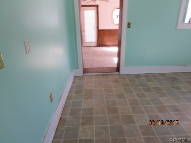 9603 Wheaton Road Petersburg, VA 23803 - Photo 4 of 11 Gallery Image 4