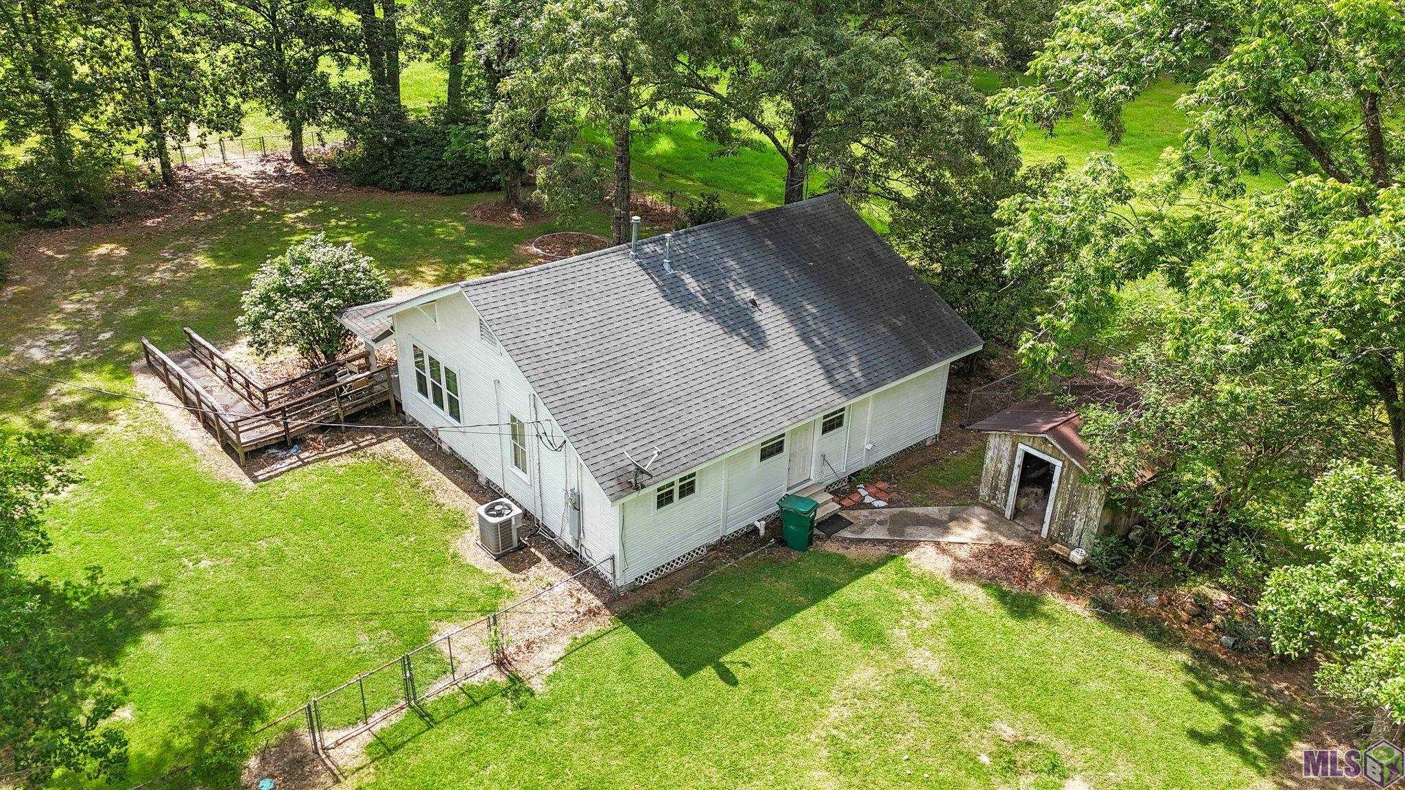 29809 South Cafe Line Road Albany, LA 70711 - Photo 3 of 30