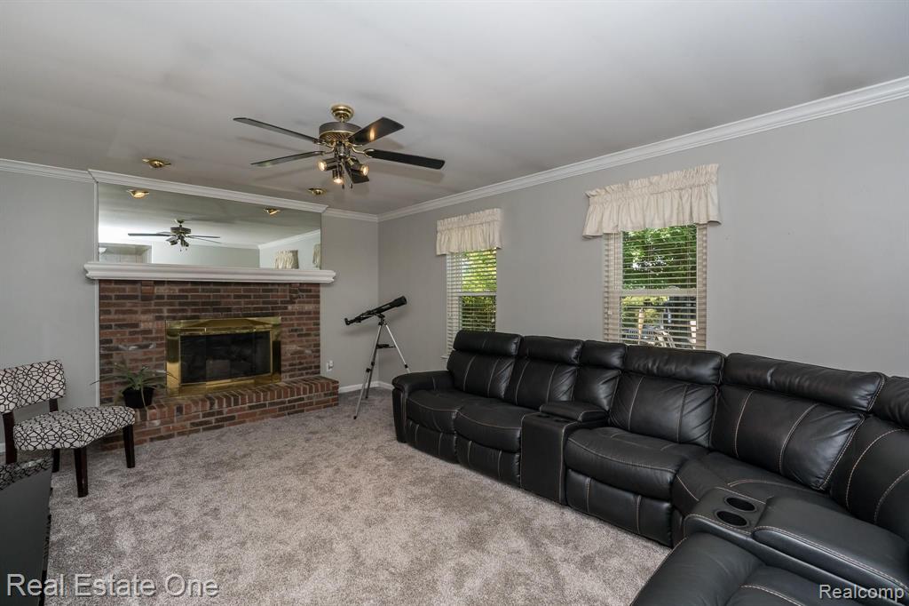 523 Whitney Drive Rochester Hills, MI 48307 - Photo 19 of 34