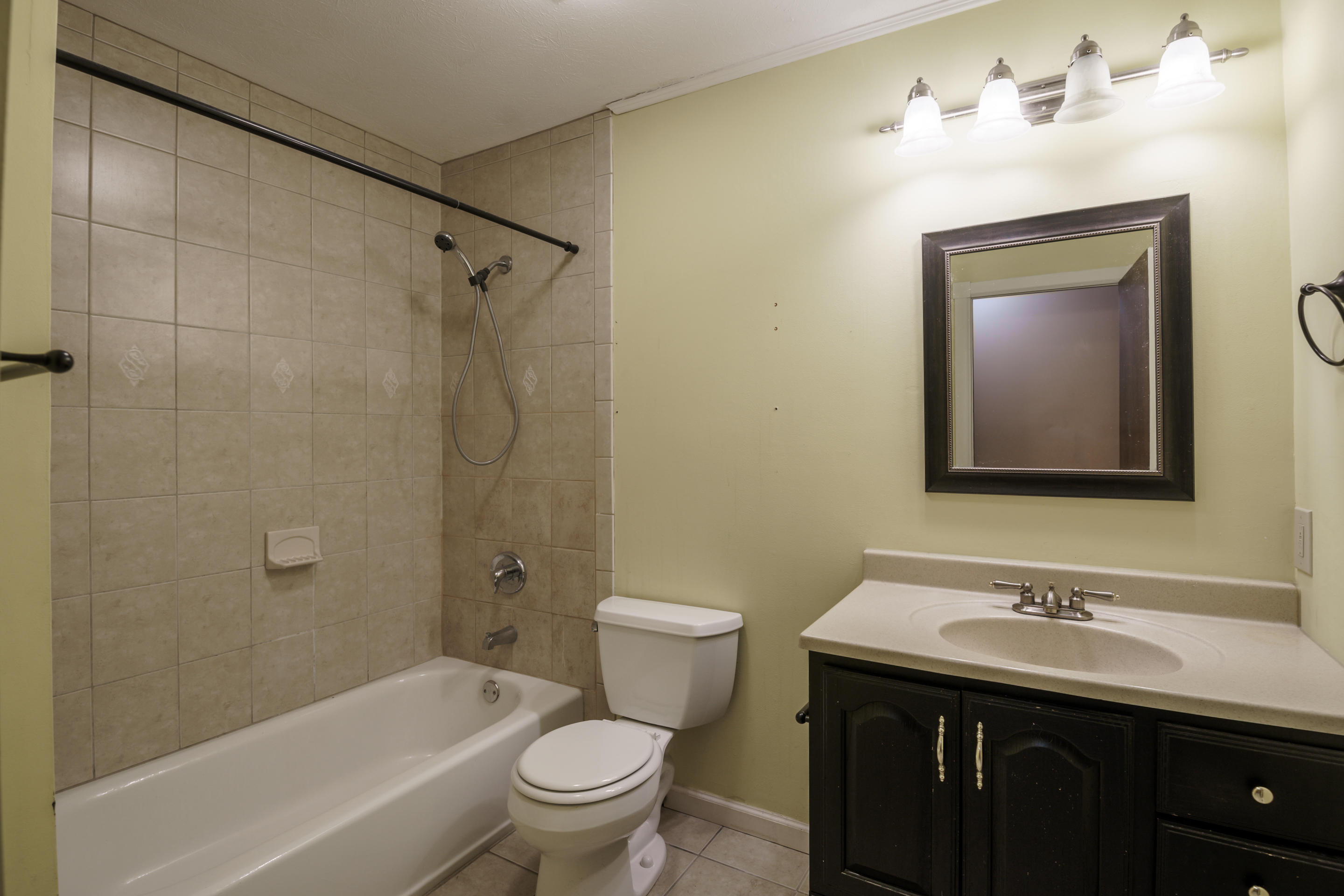 12 Windhaven Lane Oak Ridge, TN 37830 - Photo 13 of 16 full bath 1