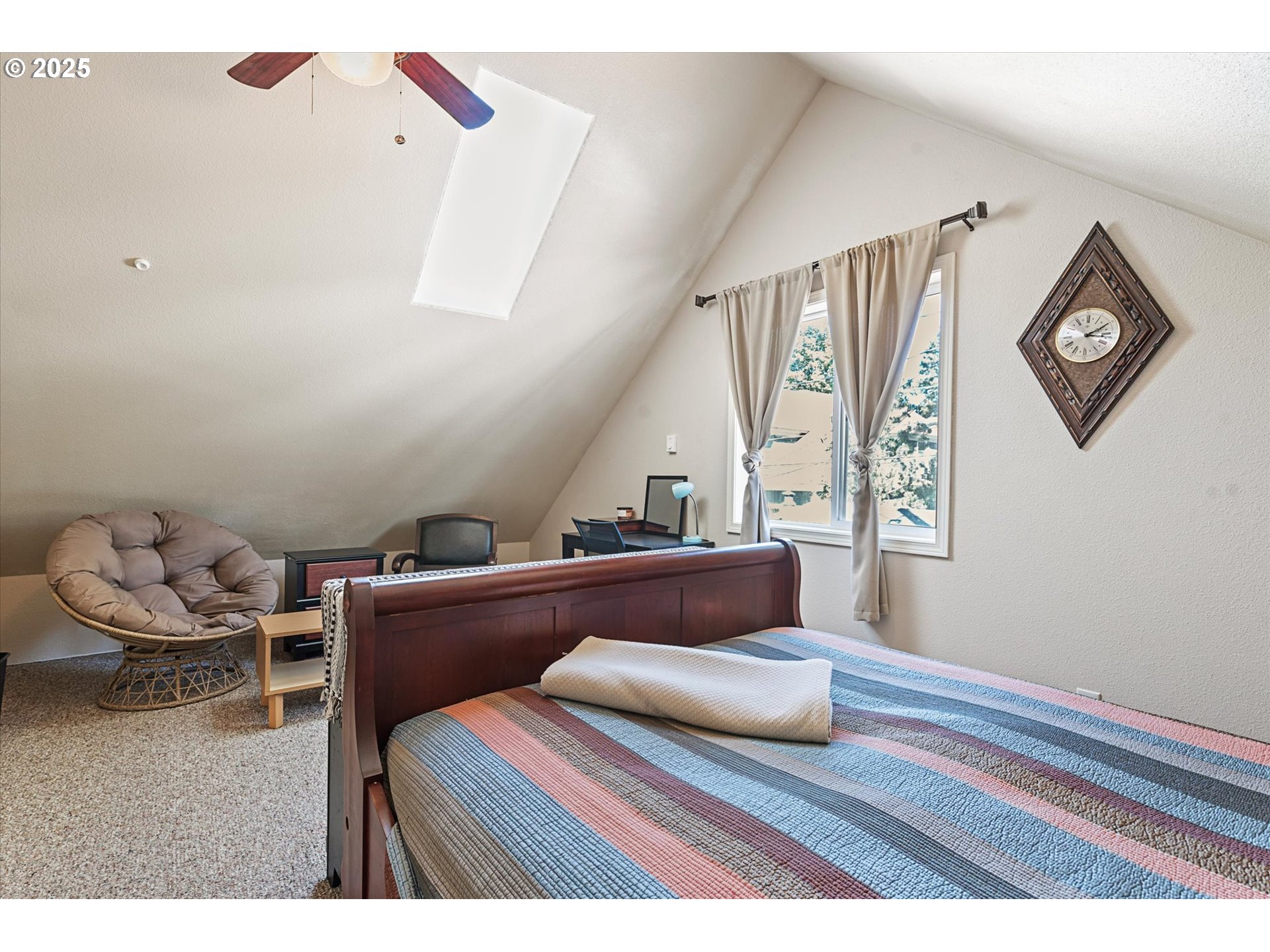 2420 9th Street Baker City, OR 97814 - Photo 44 of 47 a bedroom with furniture and a window