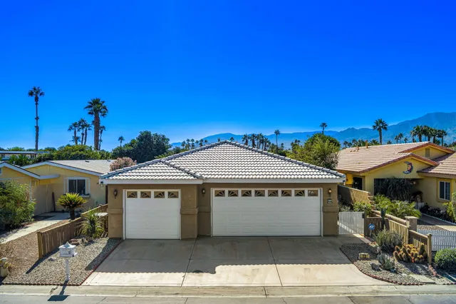 a view of a house with a outdoor space