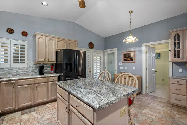 $3,500 | 81641 Ave 48, Unit 73, Indio, CA 92201