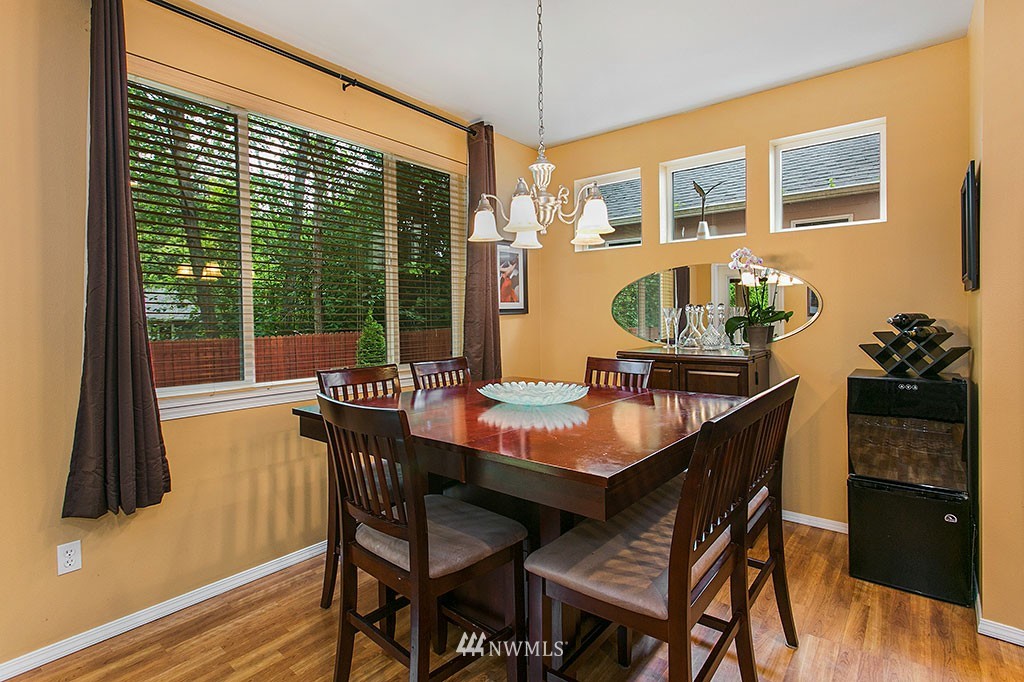 2523 179th Street Southeast Bothell, WA 98012 - Photo 7 of 17