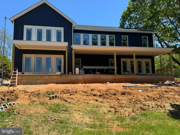 $1,400,000 | 500 Surfside Drive, Moneta, VA 24121