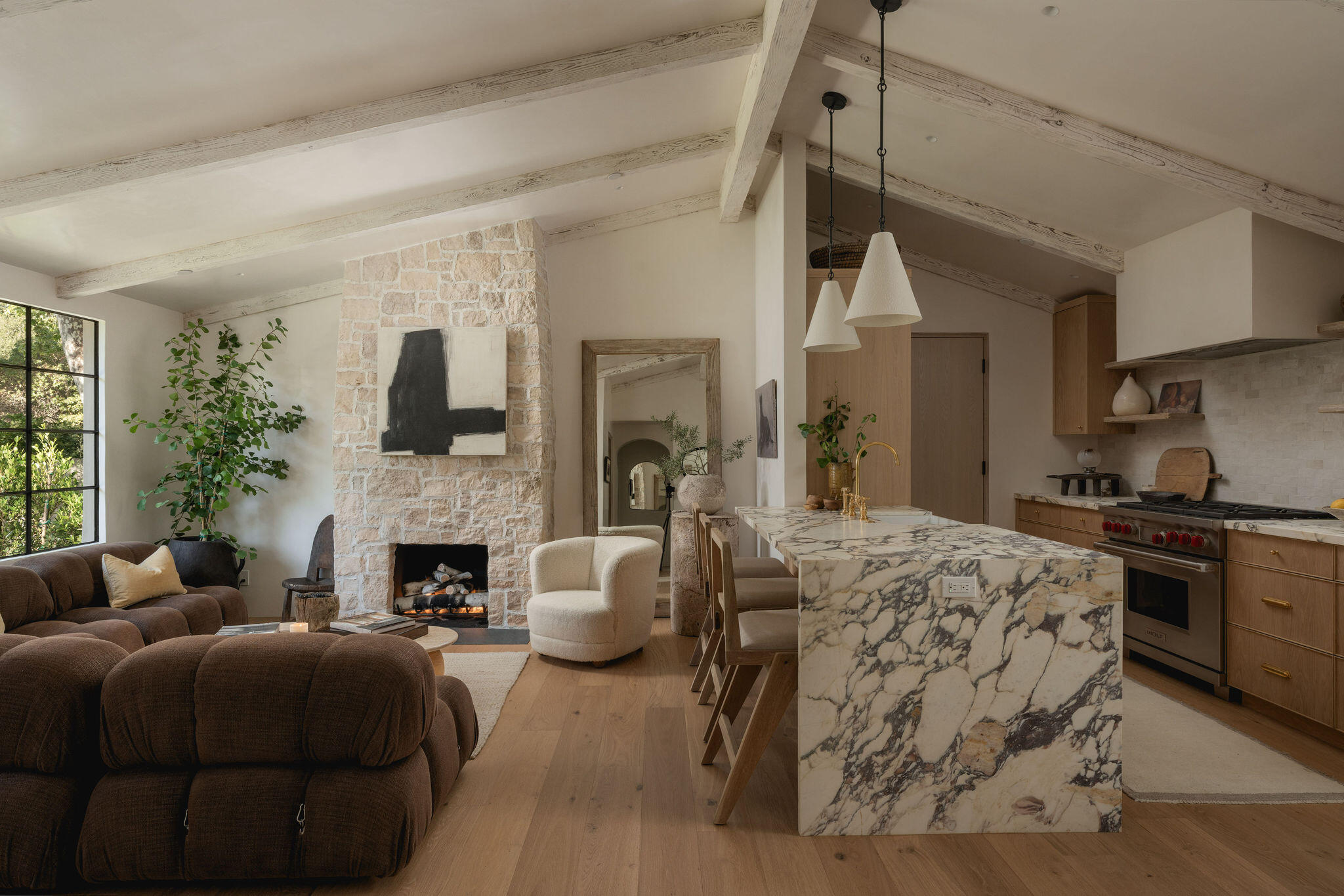 159 Loureyro Road Montecito, CA 93108 - Photo 7 of 21 Living Room/ Kitchen