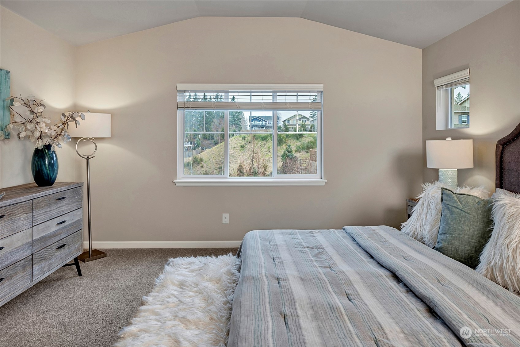 13627 Southeast 185th Way Renton, WA 98058 - Photo 19 of 35 Gallery Image 19