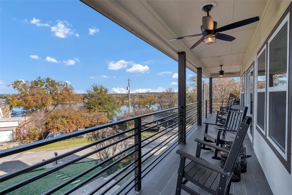 $2,900 | 721 Rock Harbor Court, Granbury, TX 76048