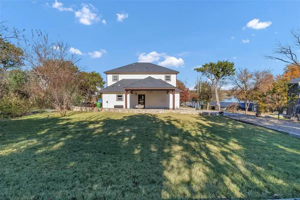 $2,900 | 721 Rock Harbor Court, Granbury, TX 76048