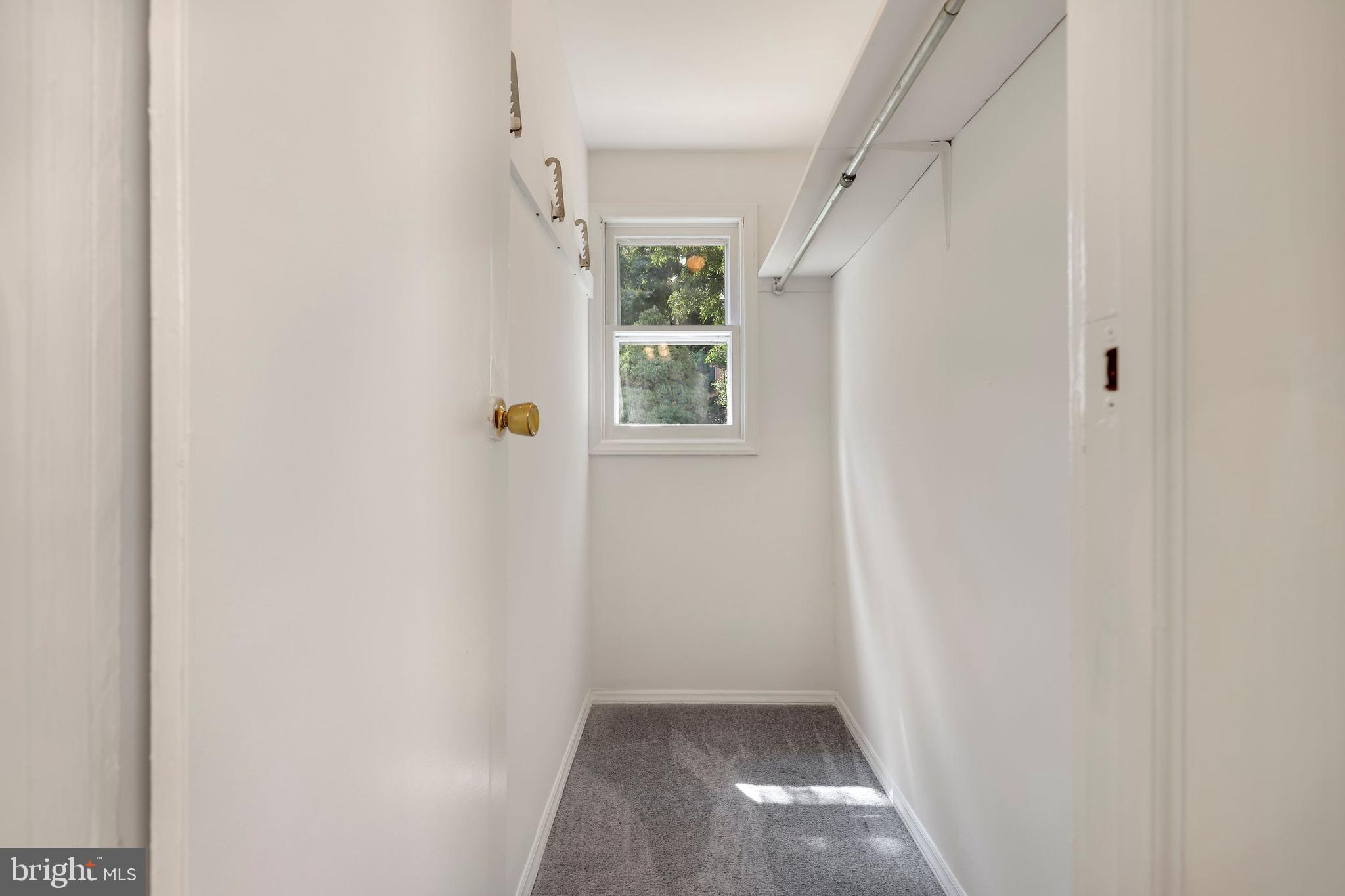 53 Winchester Street Frederick, MD 21701 - Photo 13 of 35