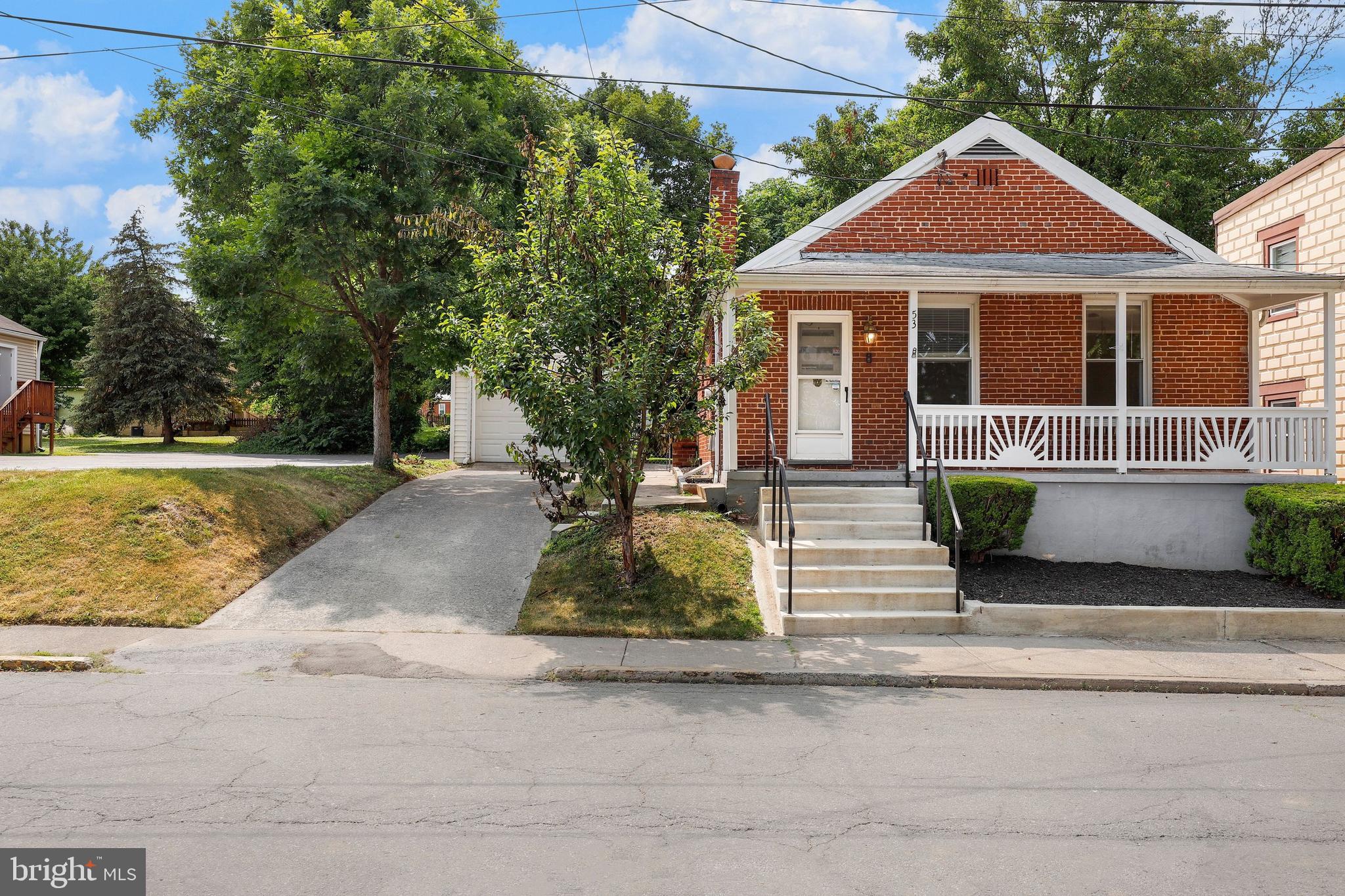 53 Winchester Street Frederick, MD 21701 - Photo 2 of 35