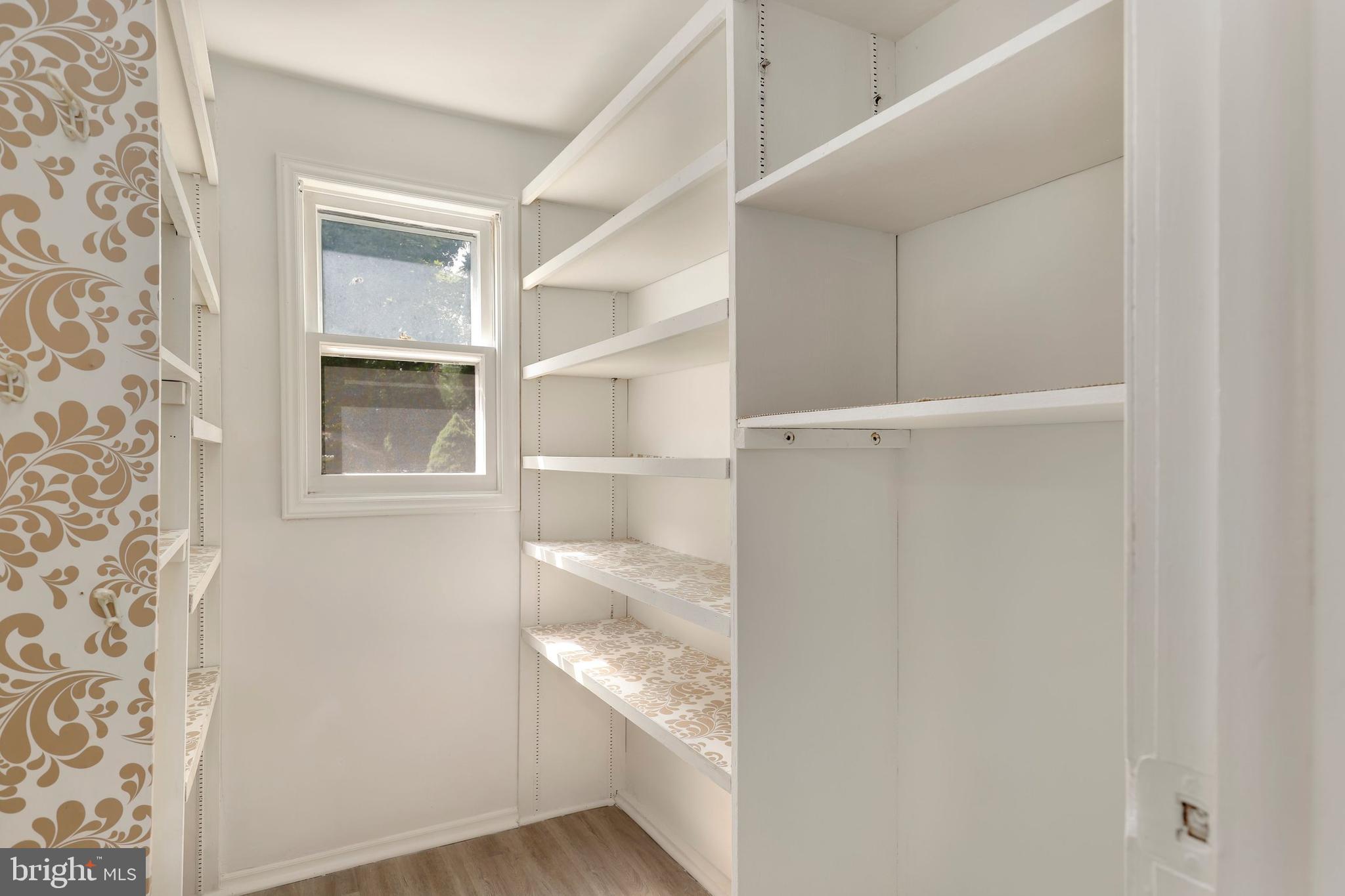 53 Winchester Street Frederick, MD 21701 - Photo 9 of 35