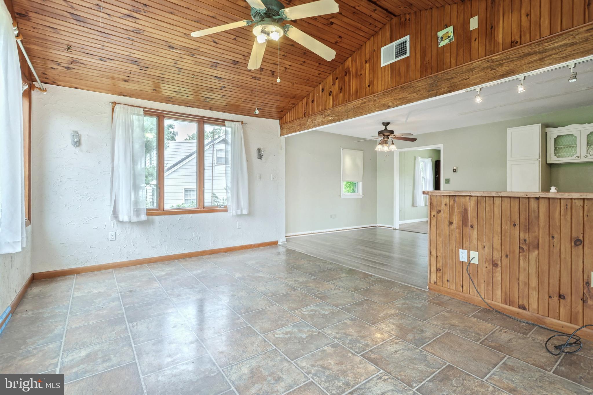 147 Mud College Road Littlestown, PA 17340 - Photo 10 of 43 a view of an empty room