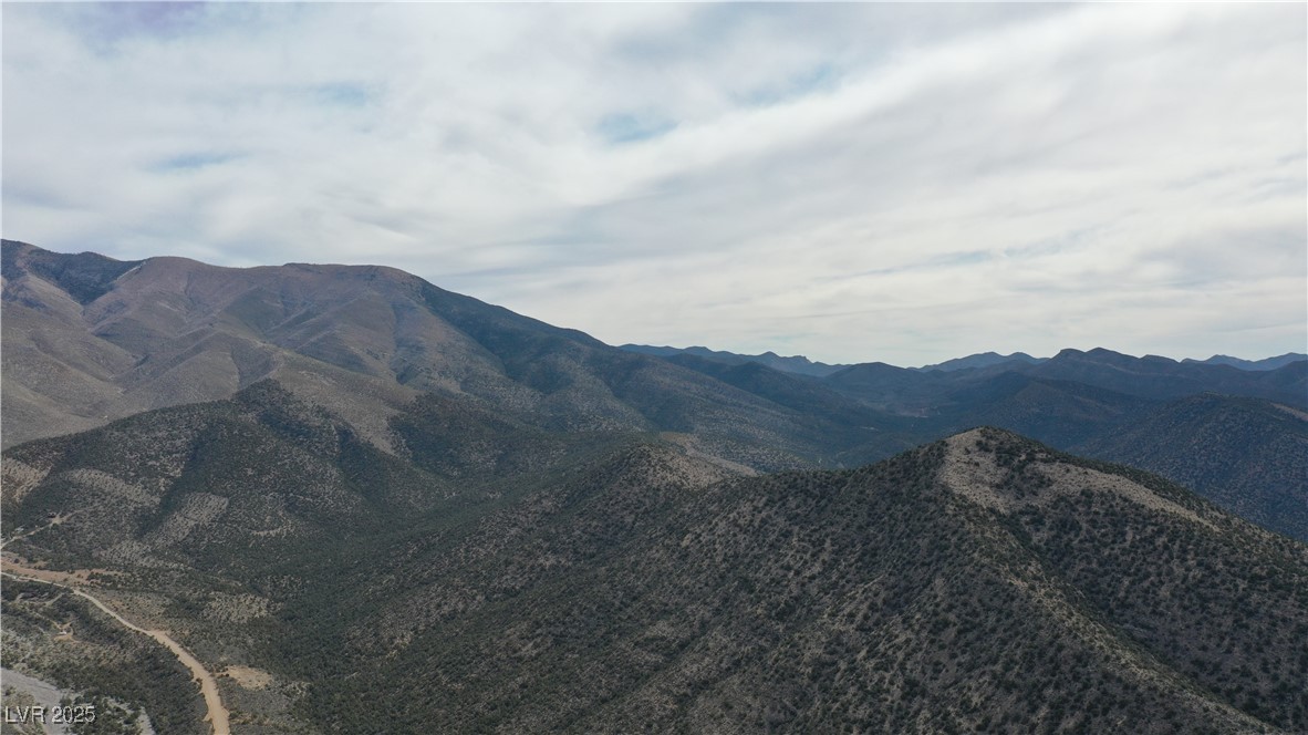 Trout Canyon Road Las Vegas, NV 89124 - Photo 3 of 12 Mountain view