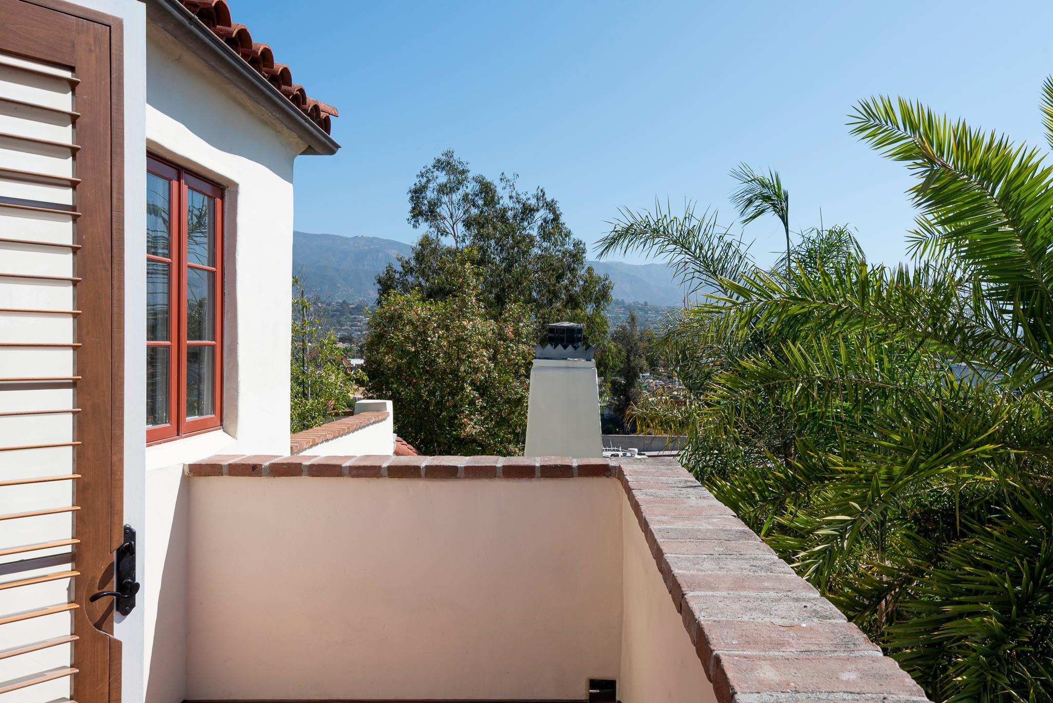 214 Santa Barbara Street, Unit A Santa Barbara, CA 93101 - Photo 10 of 19 Mountain Views
