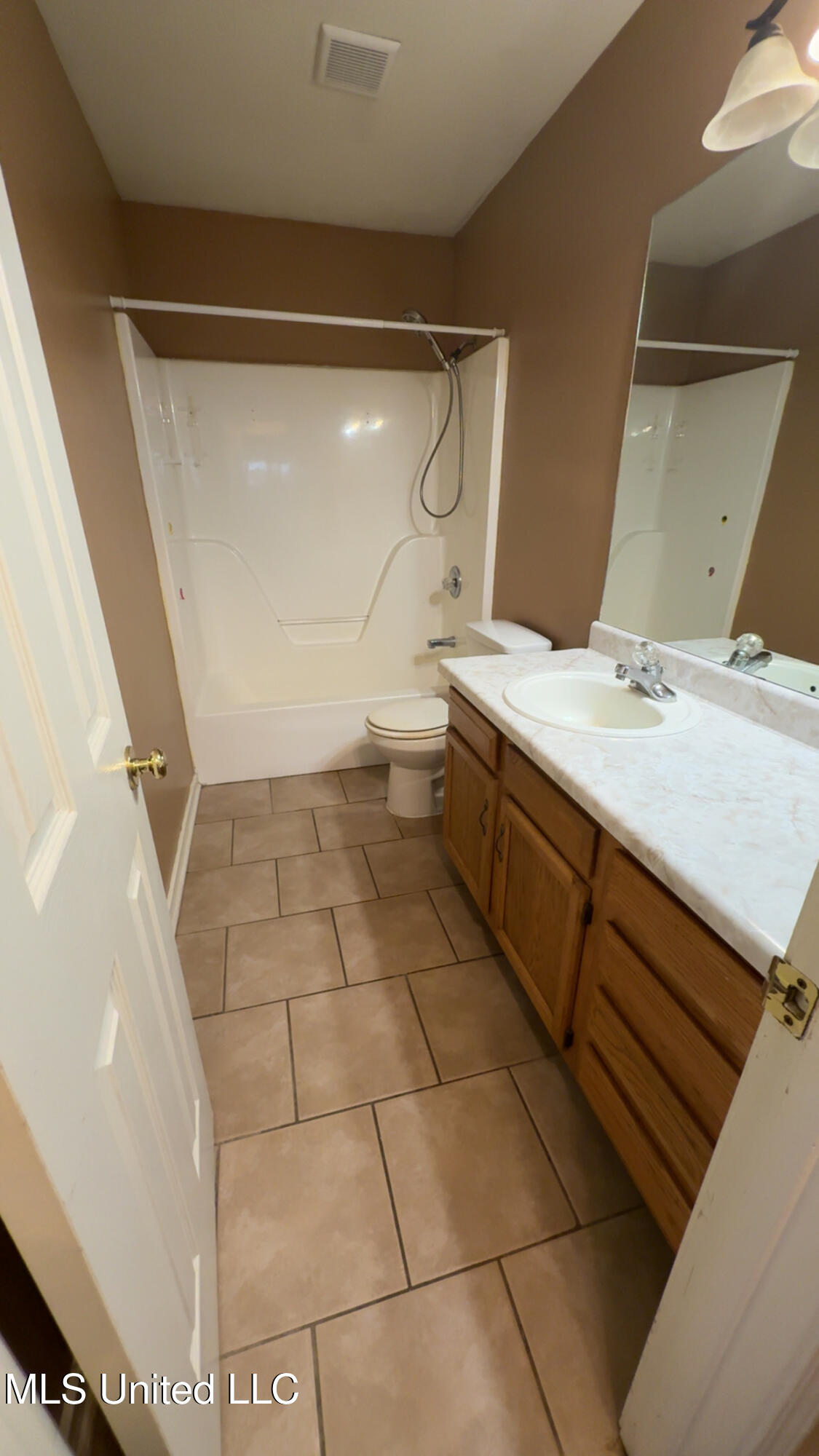 1531 Chelsea Lane Richland, MS 39218 - Photo 19 of 25 IMG_6947 (1)