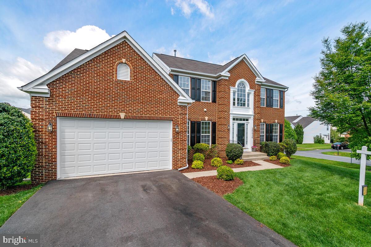 18414 Cornflower Road Boyds, MD 20841 - Photo 2 of 63 18414 Cornflower Road