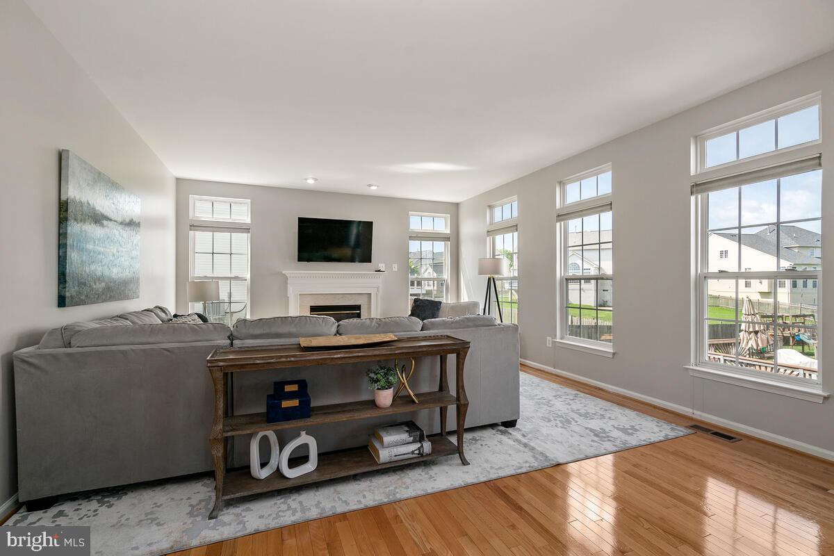 18414 Cornflower Road Boyds, MD 20841 - Photo 17 of 63 Family Room